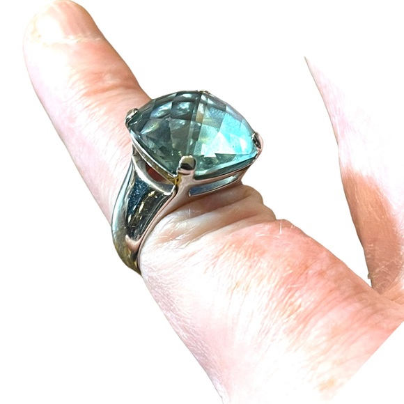Authentic Swarovski Aqua Blue silver crystal chunky ring (swan) Retired - Picture 3 of 10